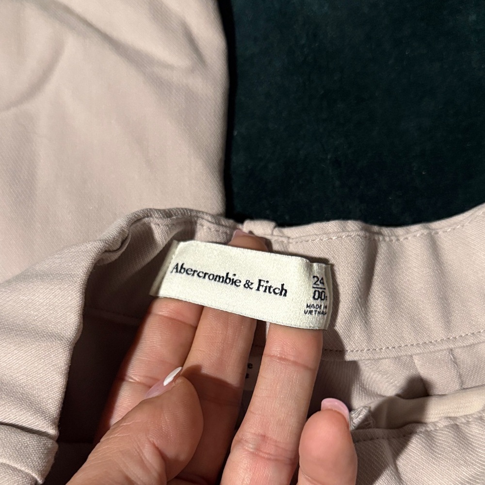 Abercrombie & Fitch Cream Curve Love Pants - Picture 3 of 6
